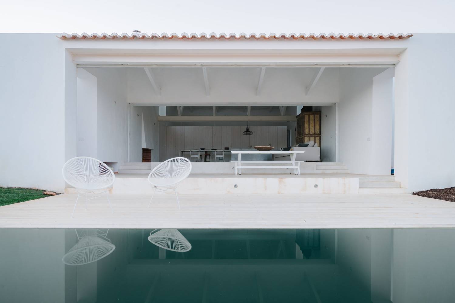 Casa Cercal, por Atelier Data.
