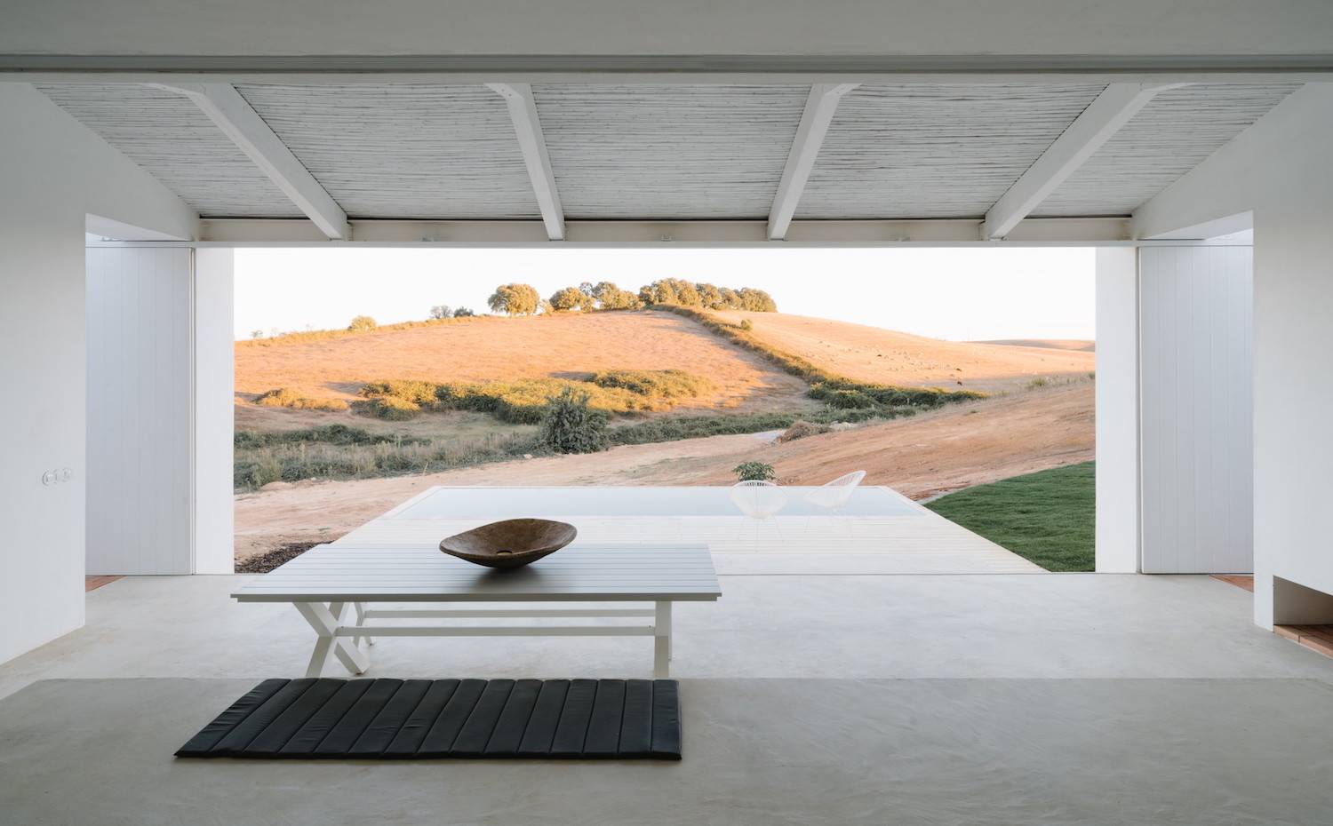 Casa en Portugal diseñada por Atelier Data