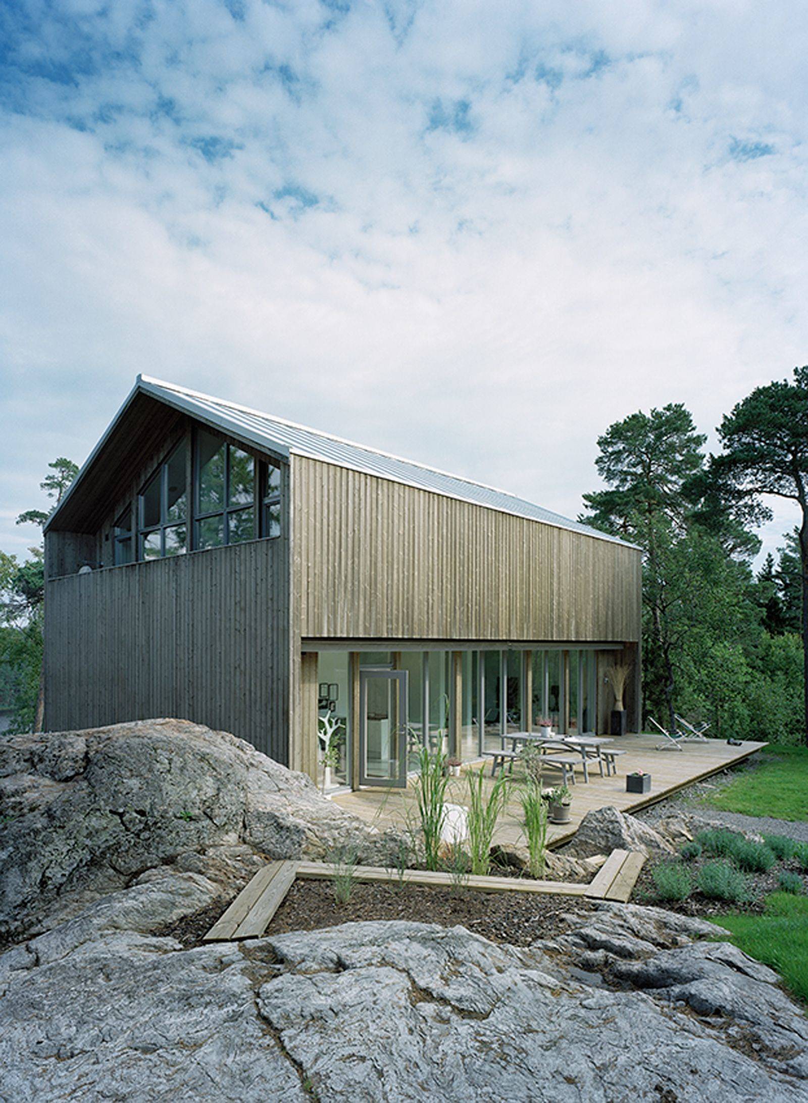 Casa prefabricada de madera en Vendelsö (Suecia), de Claesson Koivisto Rune.