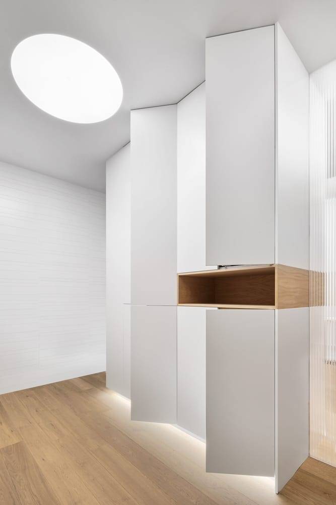 Casa P82, por Lucas y Hernández Gil.