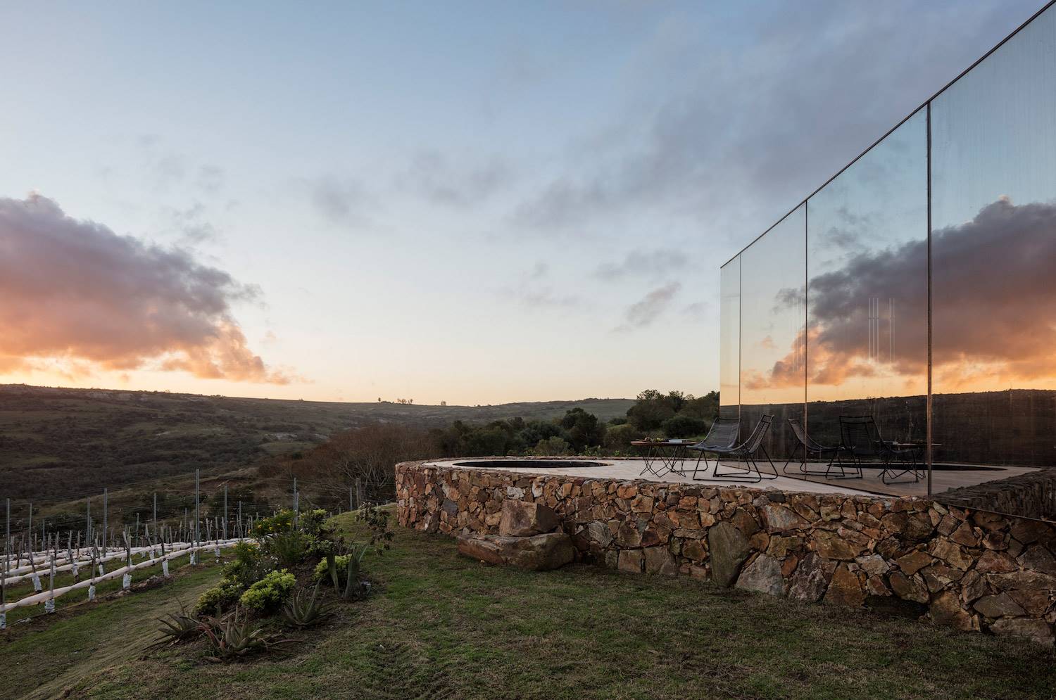 Sacromonte Landscape Shelters. [05] Sacromonte Landscape Shelters