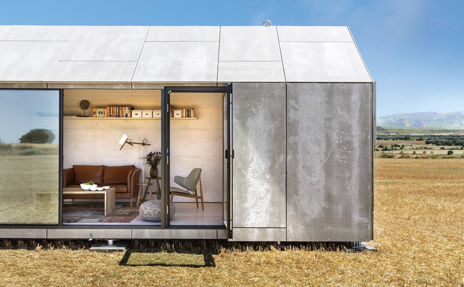 La casa ÁPH80 de Ábaton responde a la esencia de los espacios interiores, sin perder de vista las limitaciones dimensionales para un transporte convencional en camión estándar.