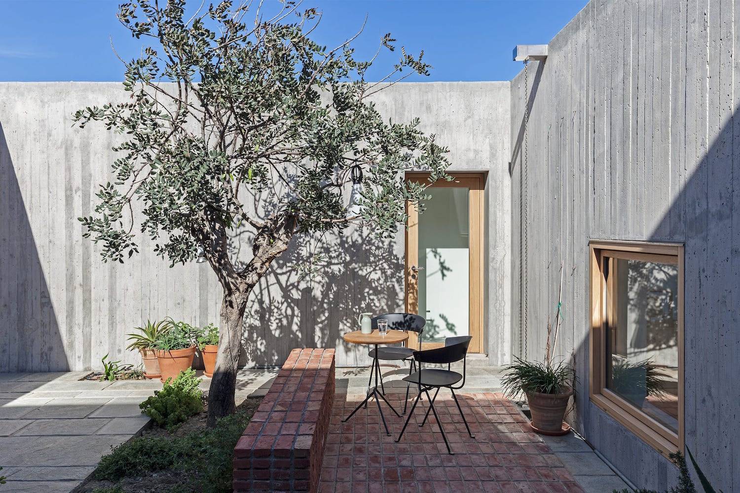 Casa Patio, por OOAK Architects.