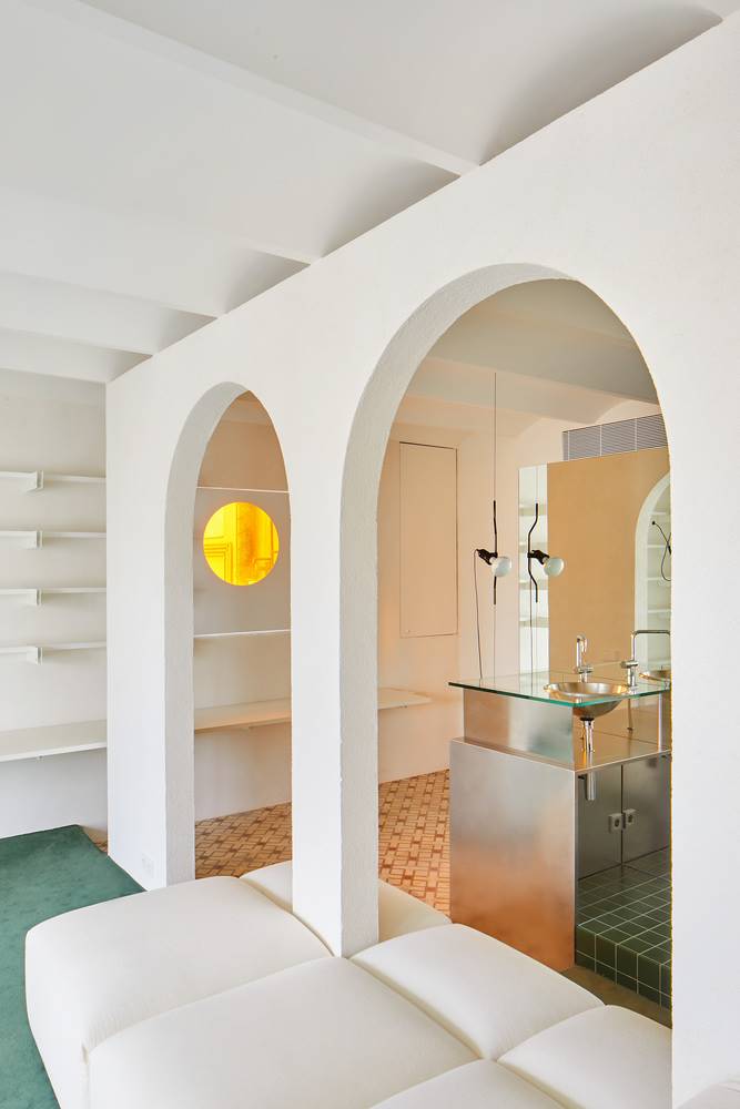 Apartamento en el Raval, por PMAA Arquitectura.