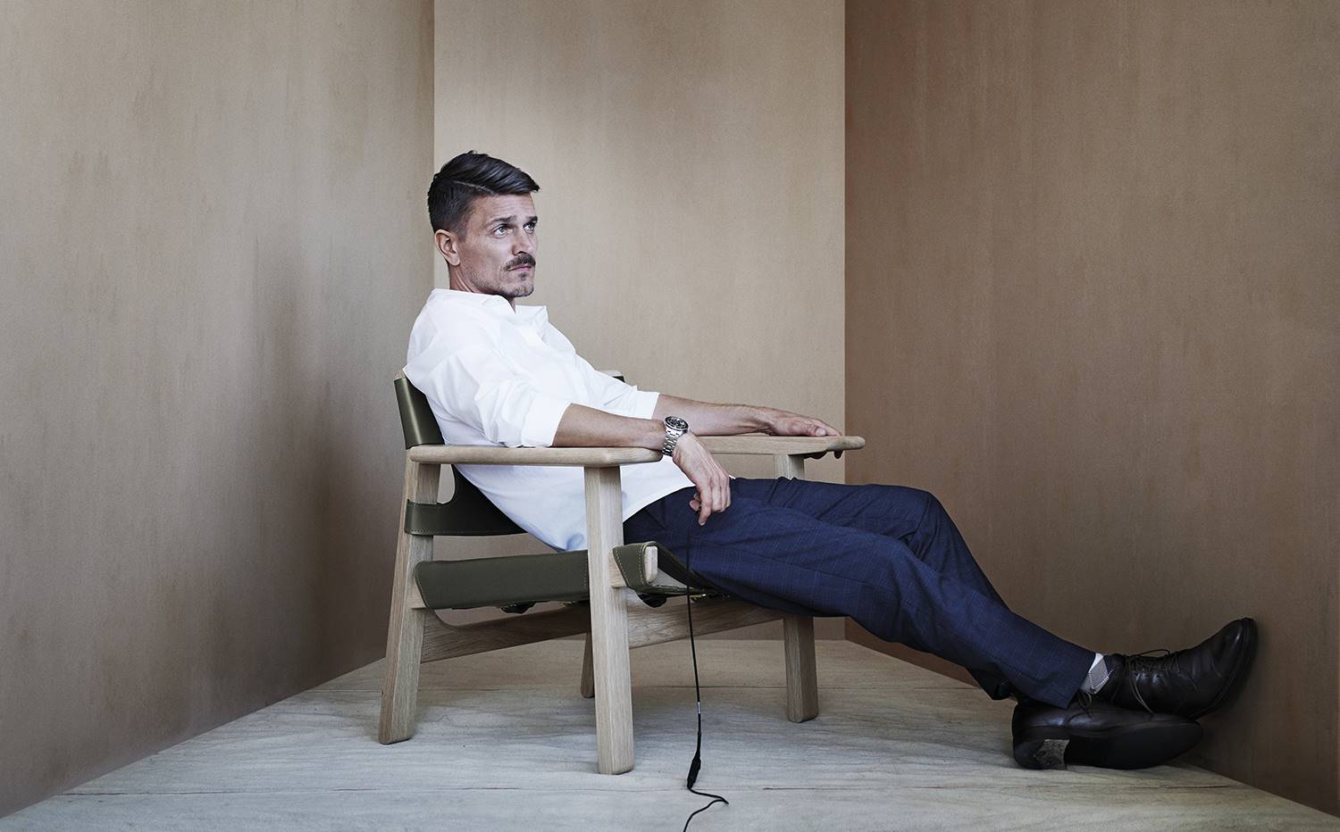 spanish chair rasmus mogensen. Rasmus Mogensen, nieto de Børge, ha creado una edición especial de aniversario