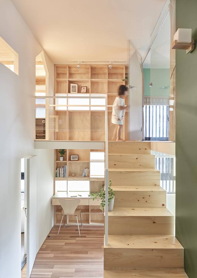 HAO Design ha diseñado este apartamento en Kaohsiung aprovechando todo el espacio disponible