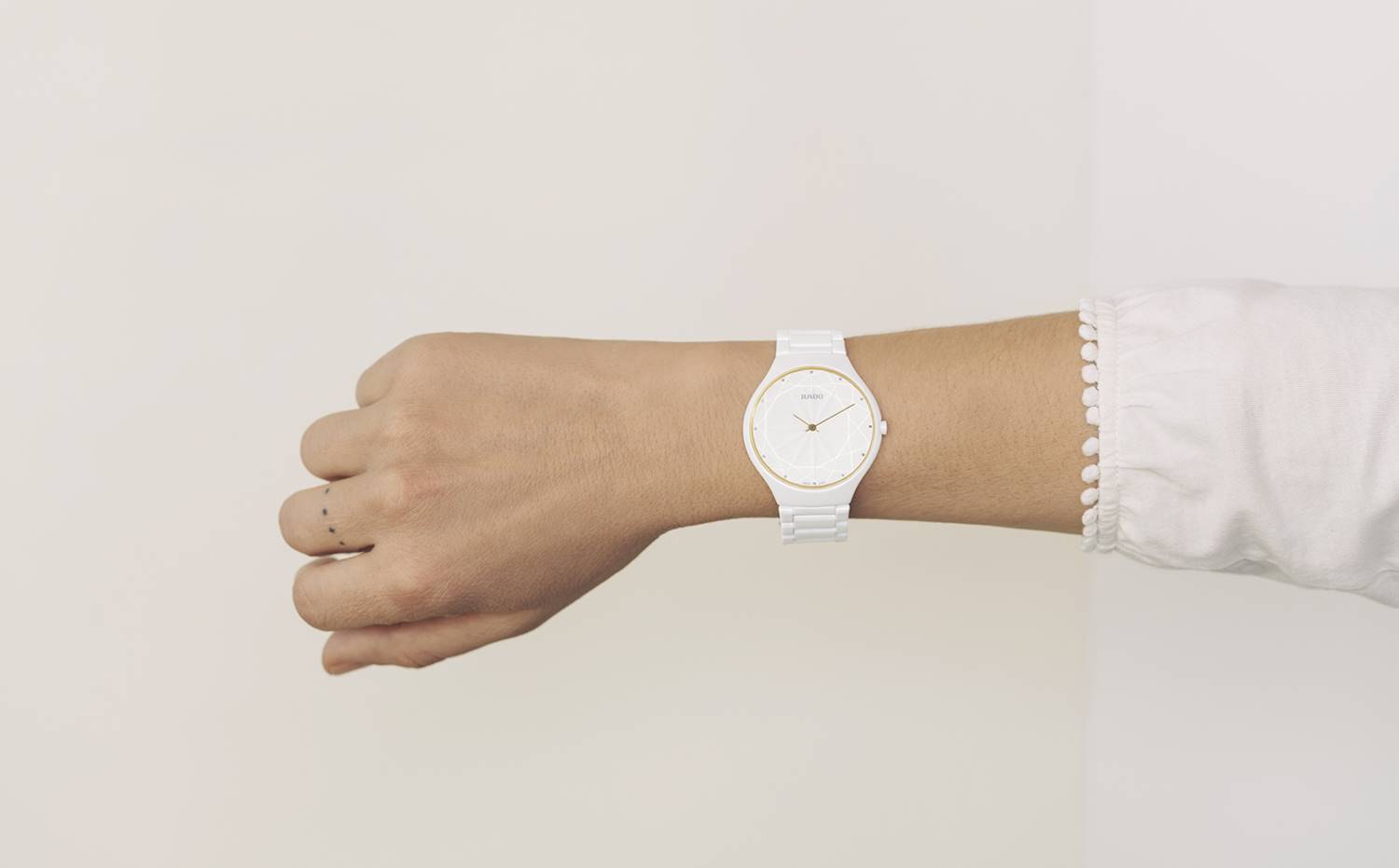 Inma Bermúdez ha creado un diseño con motivos de joyería que transmite dureza, profundidad y durabilidad