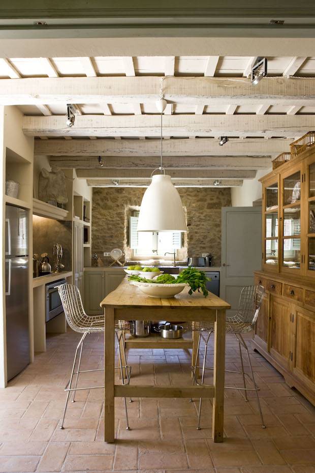 Cocina de la casa de Pascua Ortega (la Figuera) Nieto Sobejano y Pascua Ortega, Medalla de Oro al Mérito en las Bellas Artes