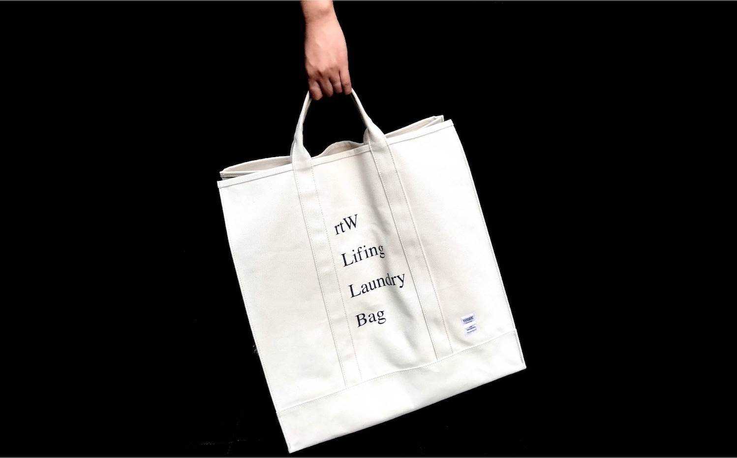 Bolsa reutilizada para la colada.