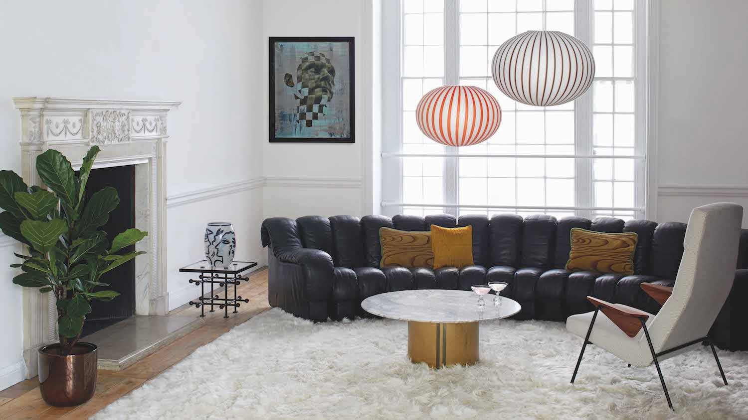 Salón con piezas de diseño de Harth.