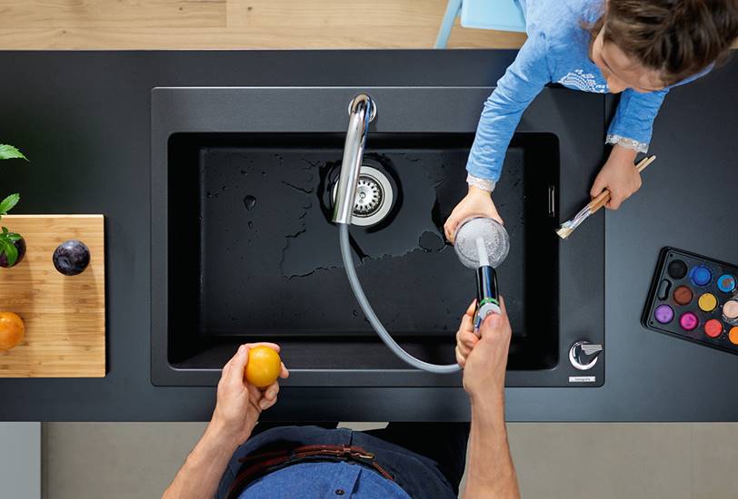 Fregaderos de cocina de granito Silica Tec, de hansgrohe.
