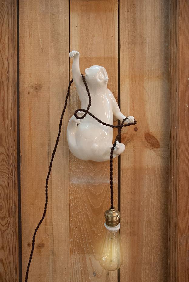 artesania madrid guille garcia hoz lemur-lampara. Figura de cerámica Eliso, del interiorista Guille García-Hoz