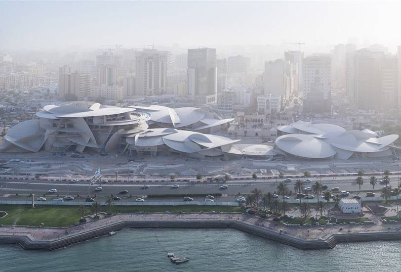 Vista aérea del Museo Nacional de Qatar de Jean Nouvel en Doha