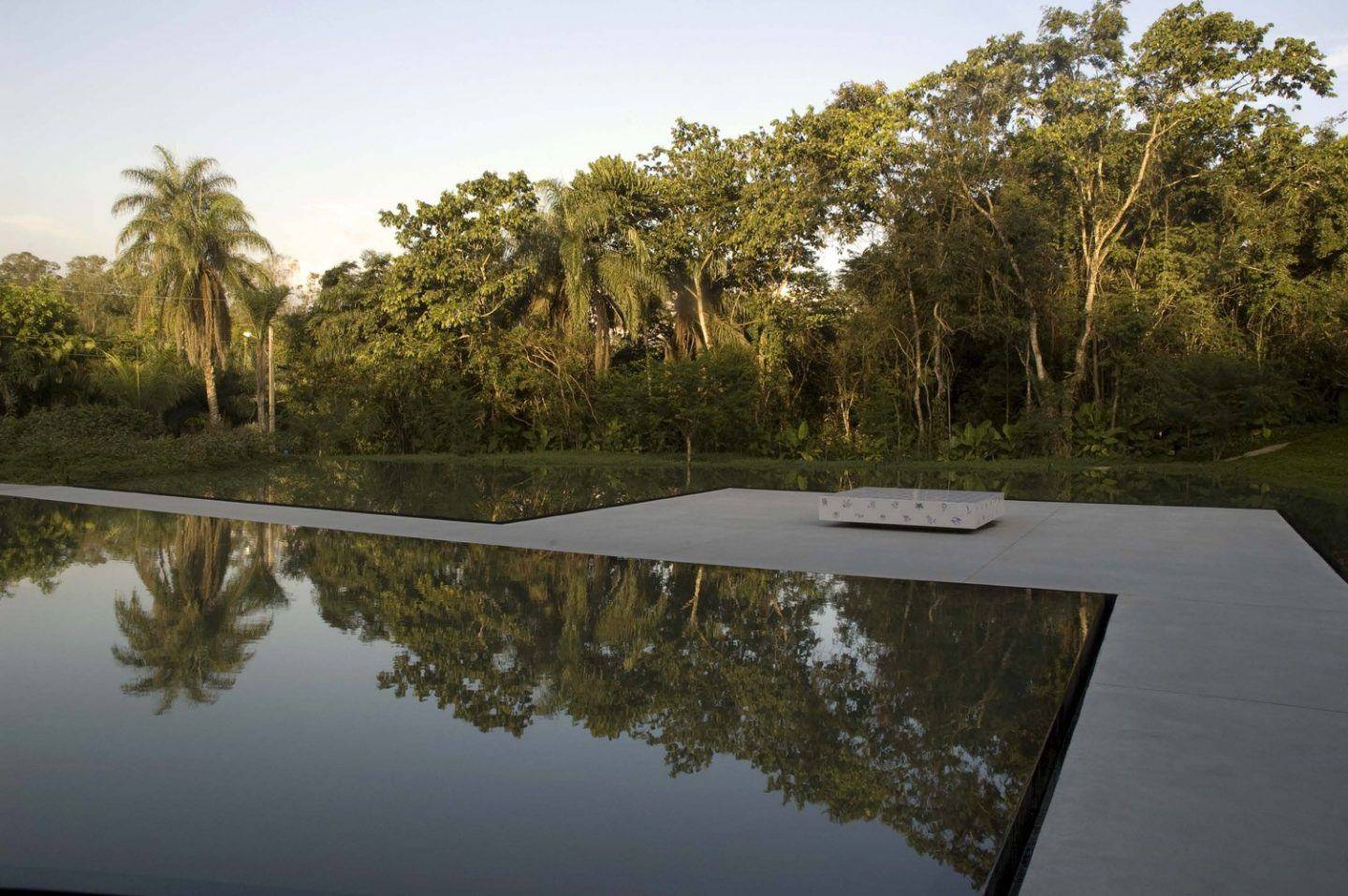 El maravilloso entorno que acoge a esta nueva edificación dentro del complejo Inhotim
