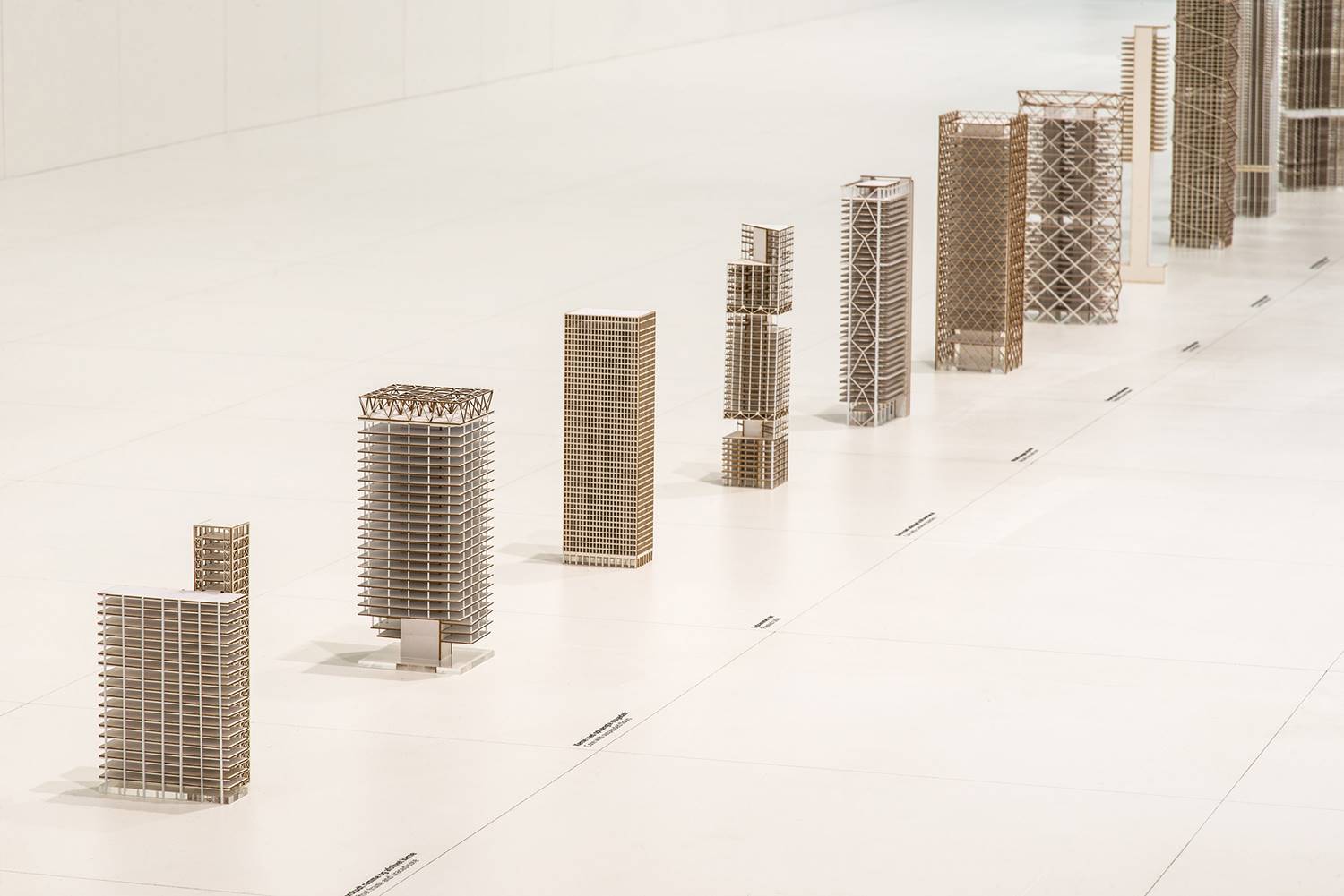  Exposición "Sky’s the Limit", Utzon Center, Aalborg (Dinamarca), 2017.