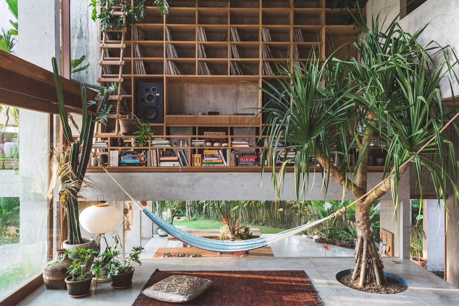 una-casa-tropical-y-brutalista-en-bali-por-estudio-patisandhika-y-daniel-mitchell cb12b033 1500x1000. [7] Casa tropical de Bali, por estudio Patisandhika y Daniel Mitchell.