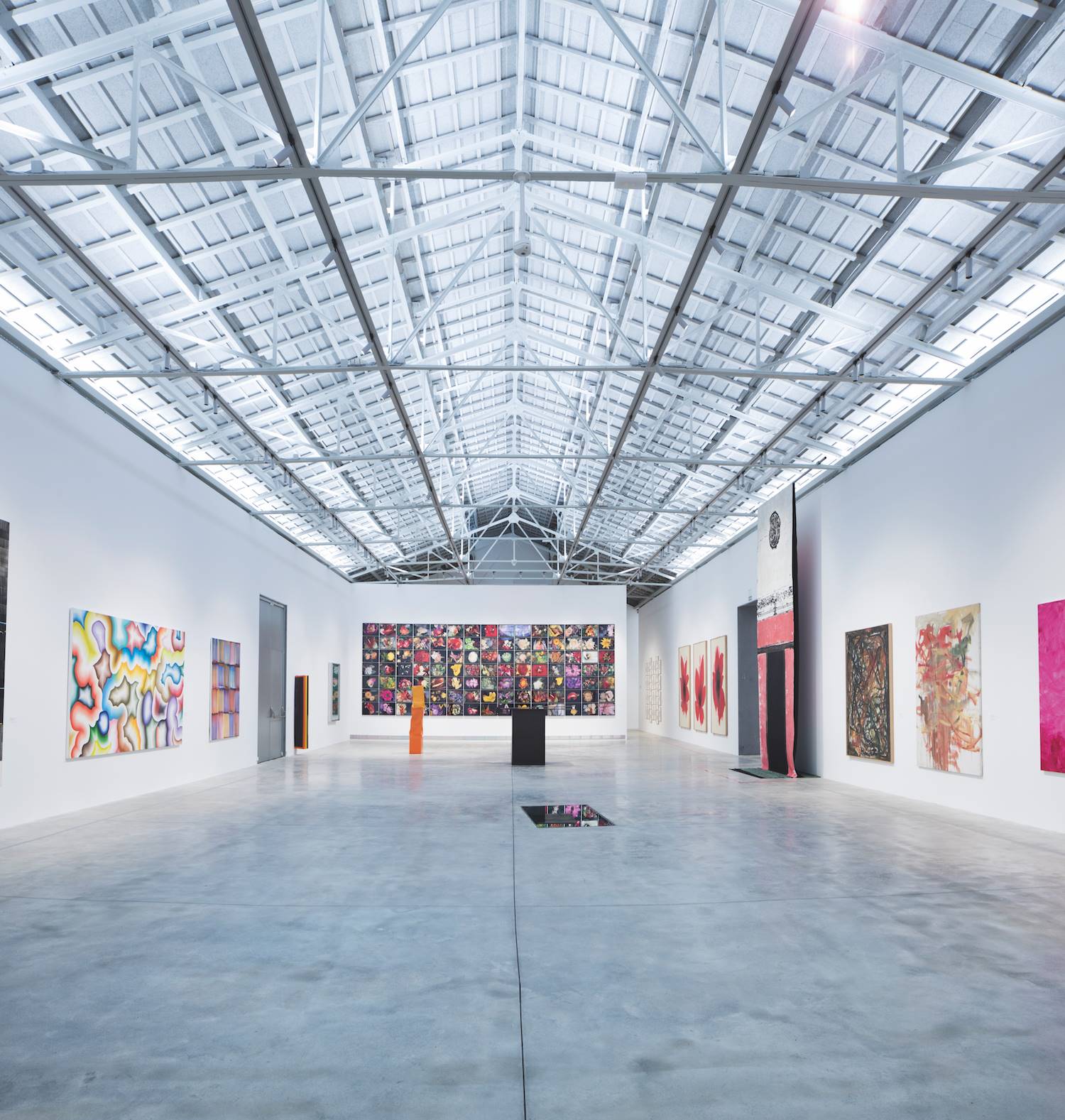 Bombas Gens Centre d'Art en Valencia, realizado a partir de la rehabilitación de una fábrica art déco de los años 30. Ramón Esteve