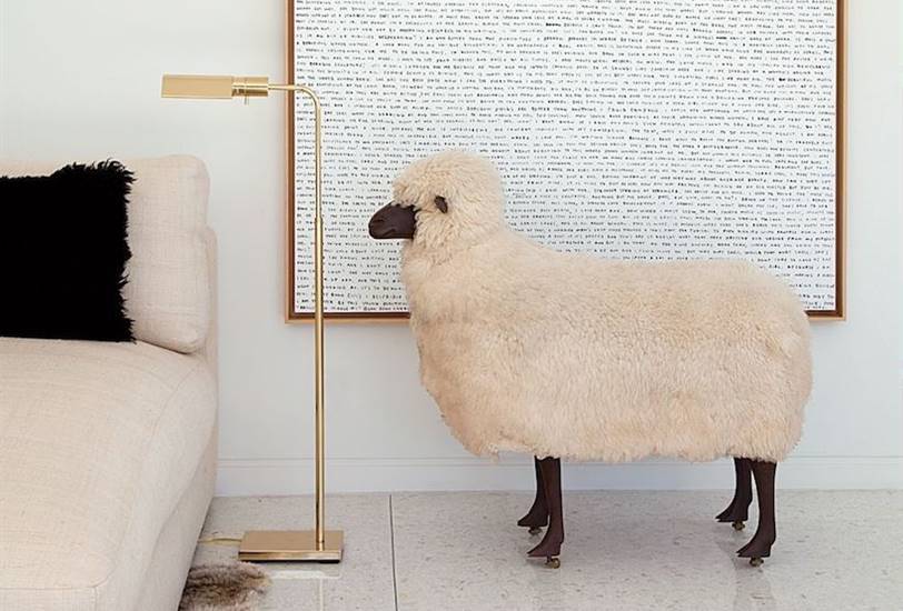 Puf en forma de oveja