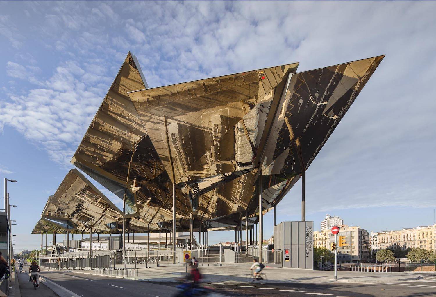 Mercado dels Enscants de Barcelona Fermin Vazquez b720 Setmana de l'Arquitectura Barcelona