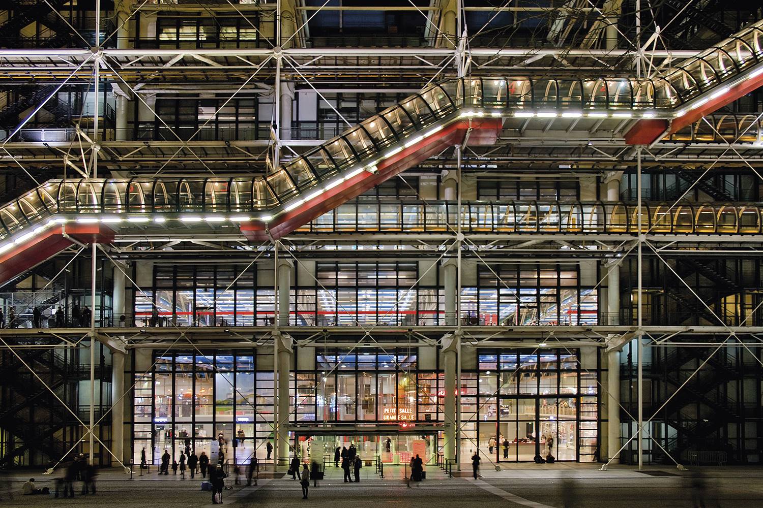 Centro Pompidou, París, de Richard Rogers y Renzo Piano
