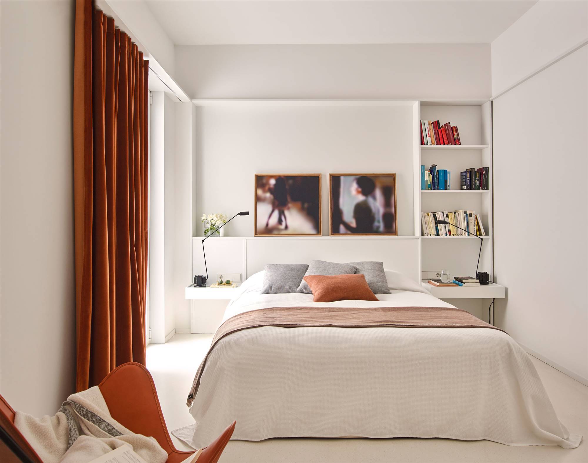 dormitorio con cortina ocre. Viste tus ventanas. Revalorizar piso