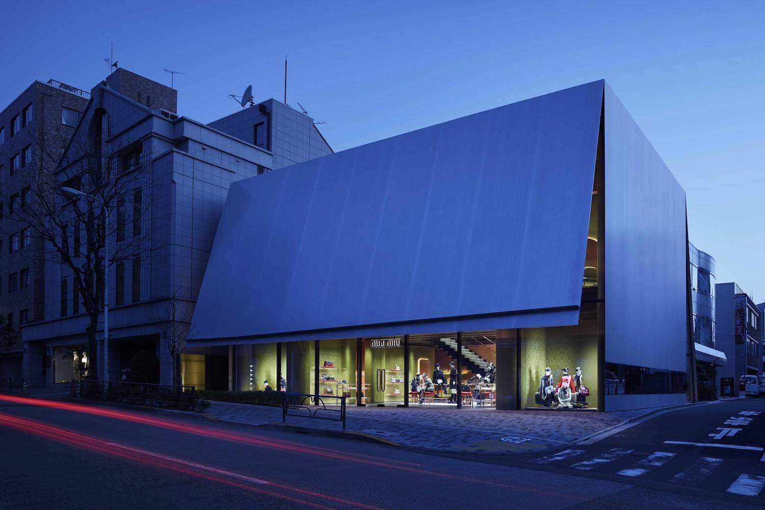 Tienda de Miu Miu en Aoyama Japon Herzog & De Meuron