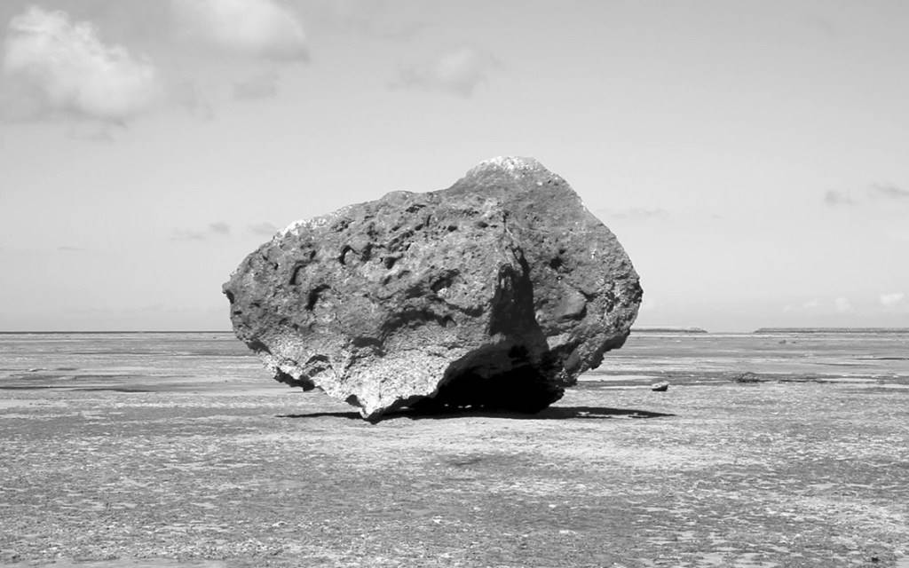 Motoyuki Shitamichi, Tsunami Boulder