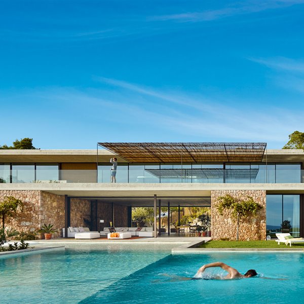 Ellos también se mojan: 10 piscinas diseñadas por arquitectos