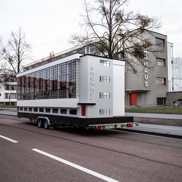 Un autobús para celebrar el centenario de la Bauhaus