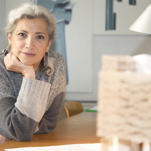 Carme Pinós se planta en las antípodas
