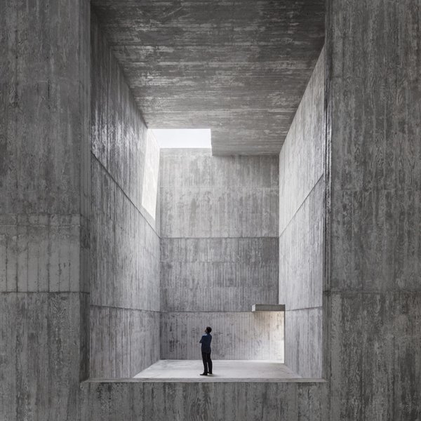 Álvaro Siza sale al parque en Corea del Sur