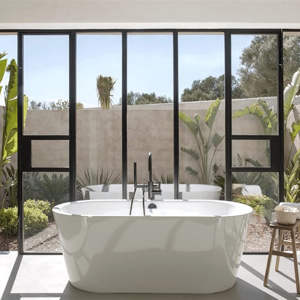 finca serena mallorca bañera vistas