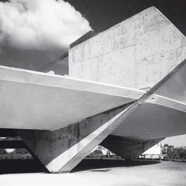  Gimnasio del Club Atlético Paulistano diseñado por Mendes da Rocha en 1958