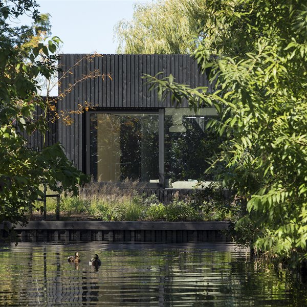 Una pequeña (pero matona) cabaña en Holanda