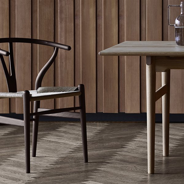 Carl Hansen & Søn reinventa la silla Wishbone