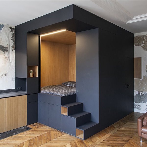 Este mini piso en París crece gracias a un cubo mágico