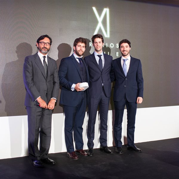 Luis Orbaiceta de Navascués, Rubén Aldaba Vizcay y Santiago de Pablo Fernández, premiados por Origami