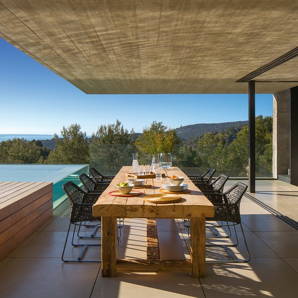 La casa de hormigón con las vistas más impresionantes de Mallorca