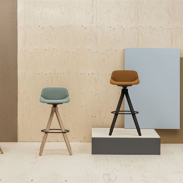 Modelo Nuez de Andreu World, diseño de Patricia Urquiola.