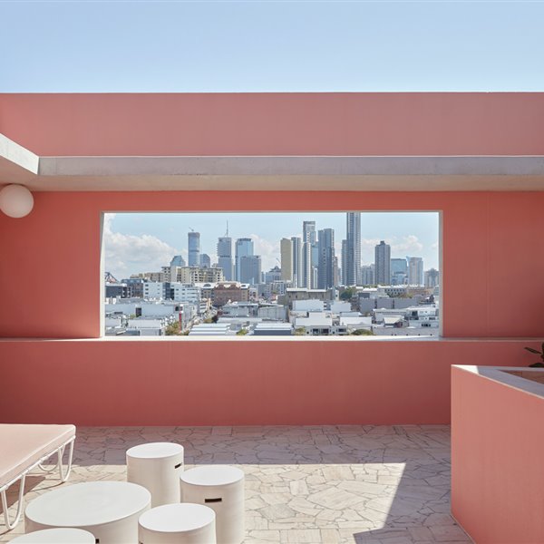 The-Calile-Hotel-Brisbane-by-Richards-Spence-terraza-rosa