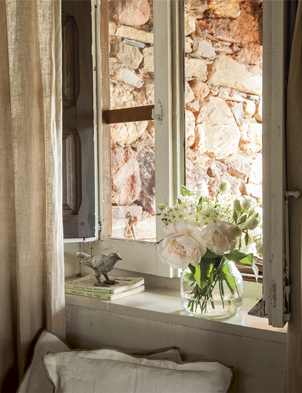 Aprende cómo elegir las cortinas para una decoración rústica