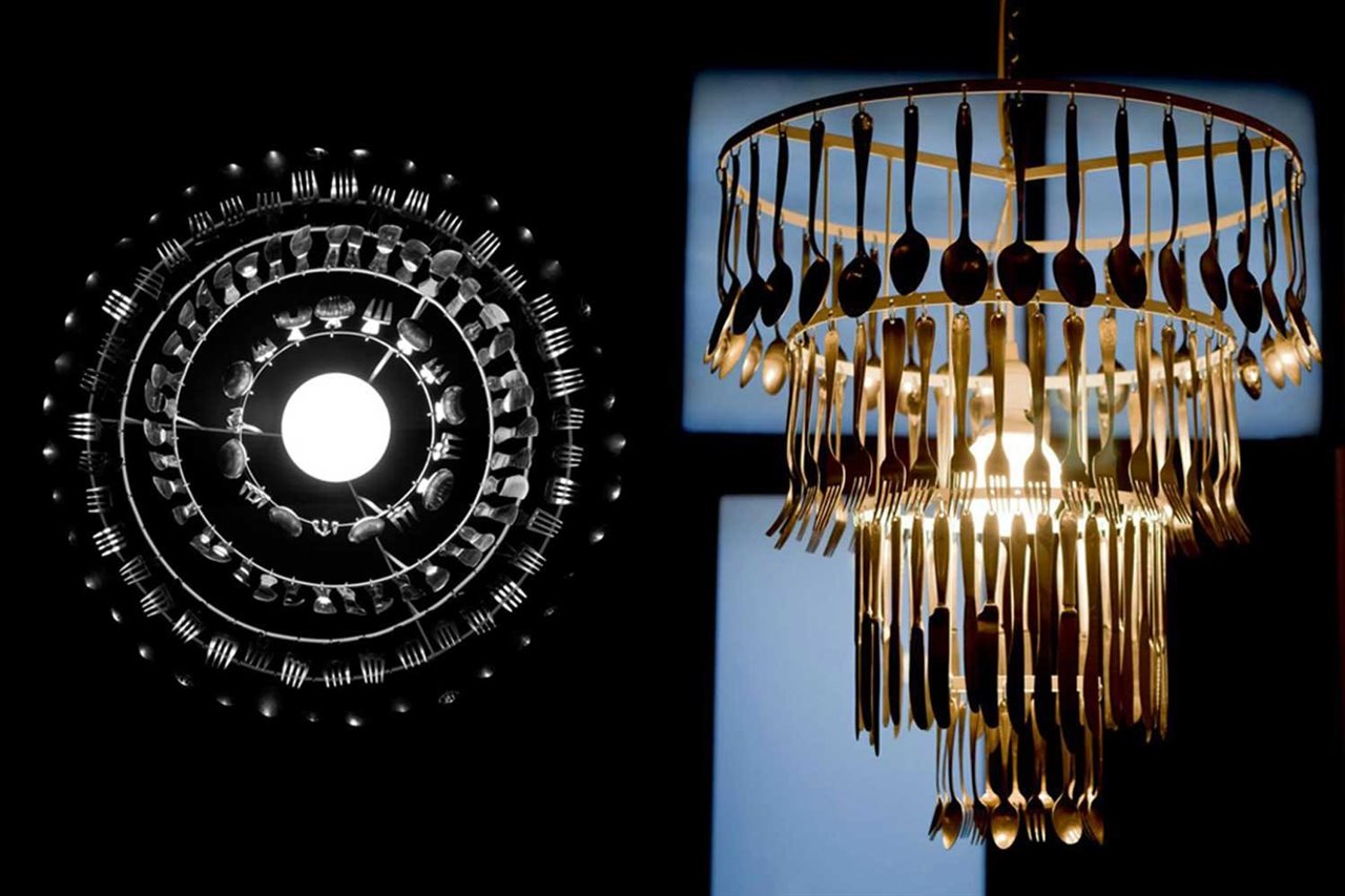 'Cubiertos', de Bigot Enrotllat, es una lámpara compuesta por más de 100 piezas de cubertería recuperadas de diferentes rastros. 