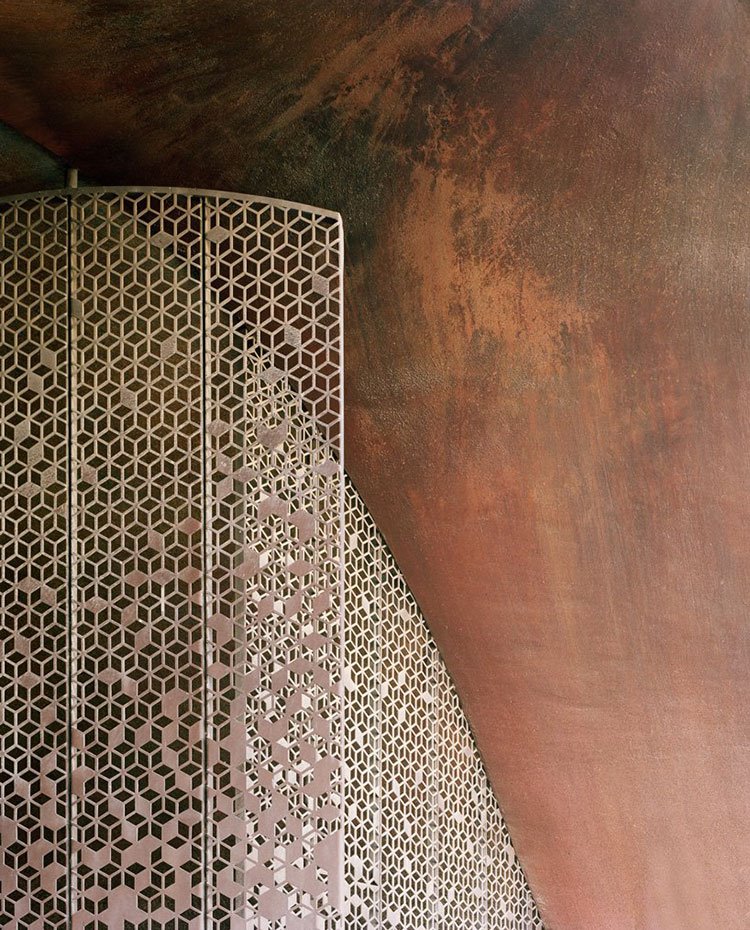 Detalle-acero-estructura-y-lámina-perforada