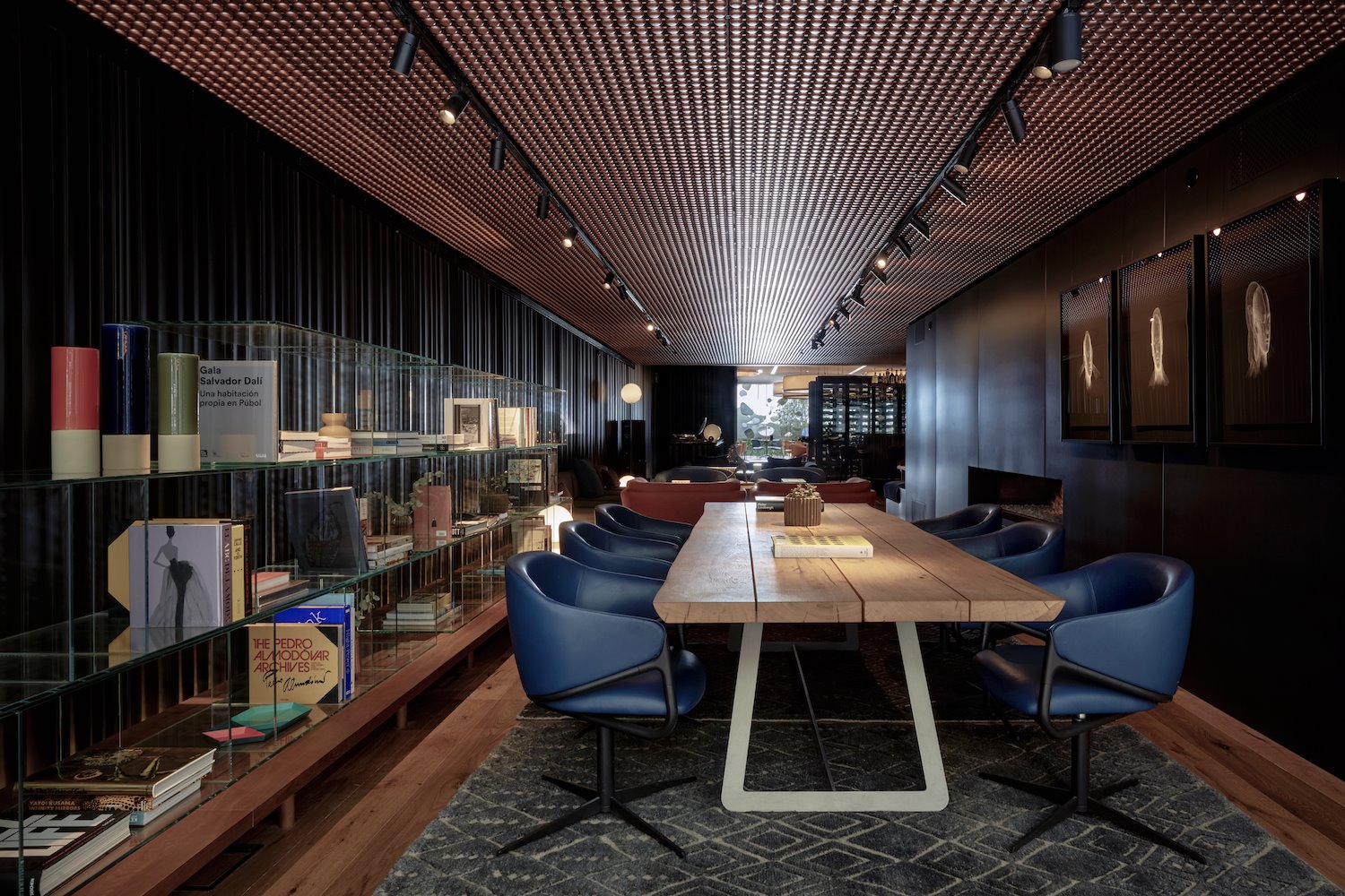 Espacio de lectura en el Hotel Sir Victor en Barcelona