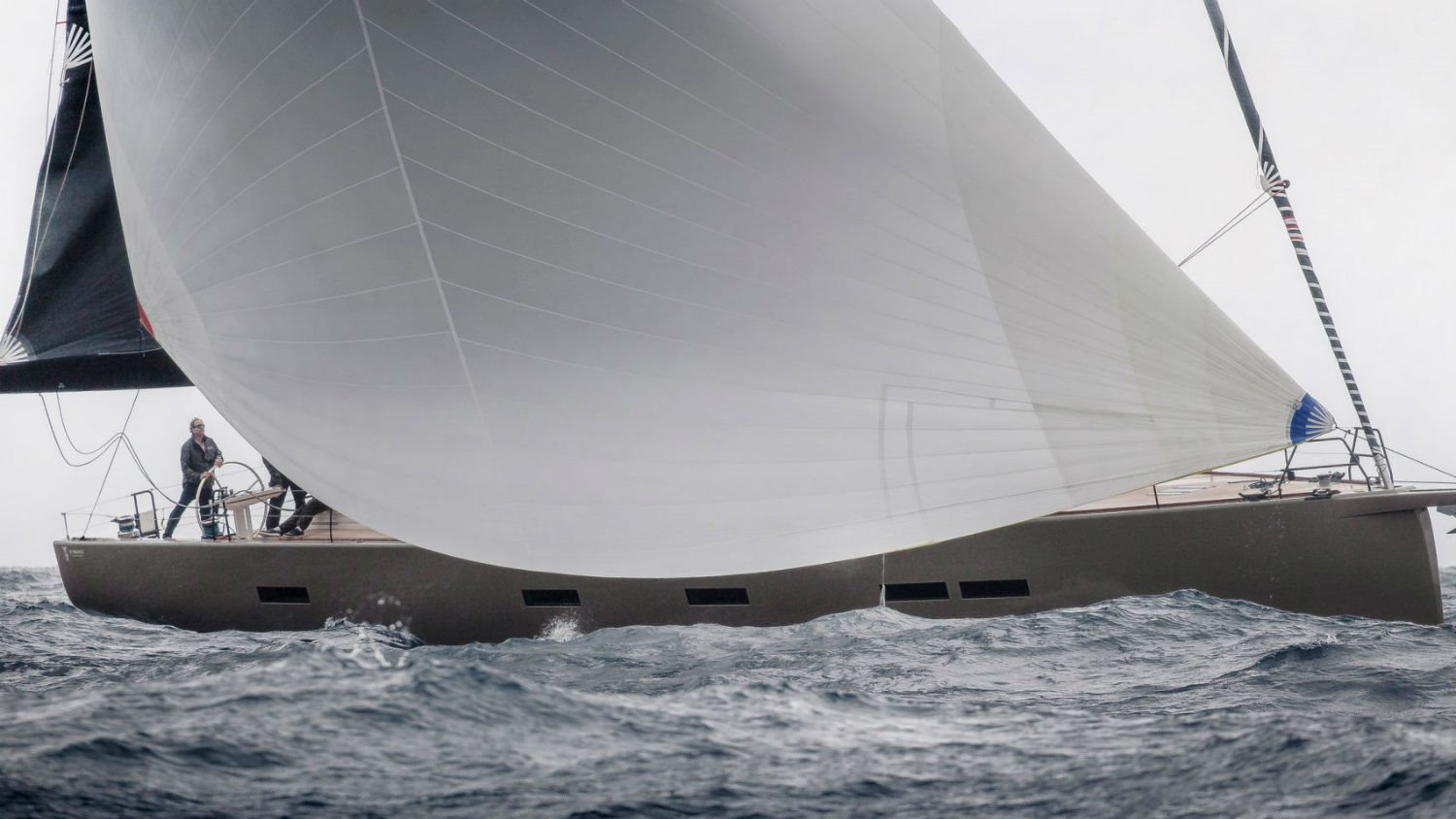 Yate Bella, de Norm Architects y Bill Tripp para MS Yachtbau. 