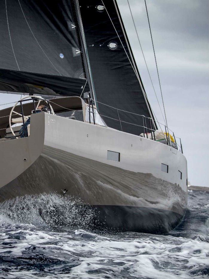 Yate Bella, con diseño de Norm Architects para MS Yachtbau.