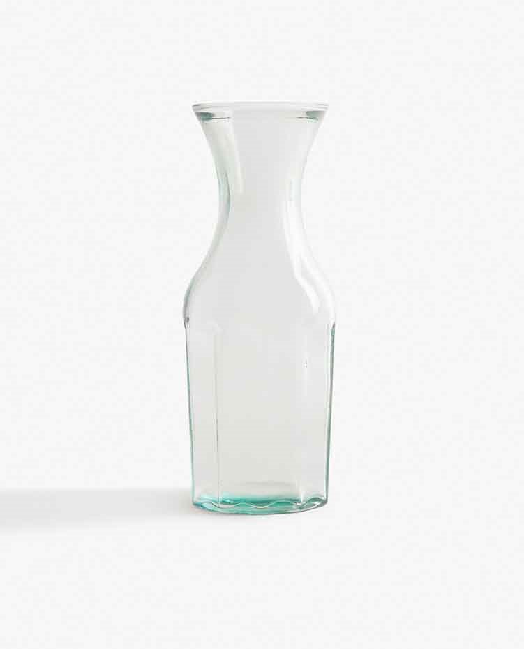 jarron-de-vidrio-reciclado de Zara Home