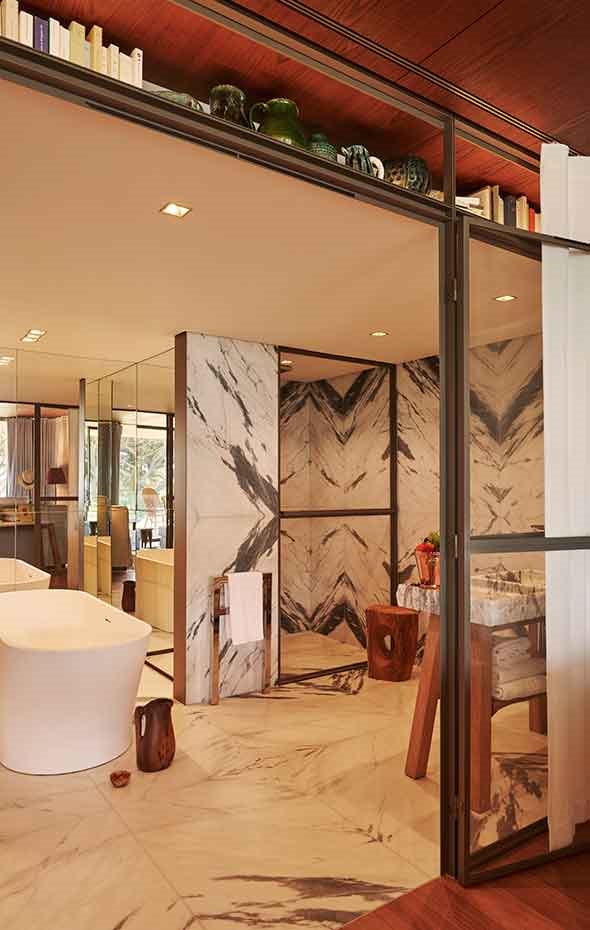 Hotel-Philippe-Stark-Provenza-baños-marmol