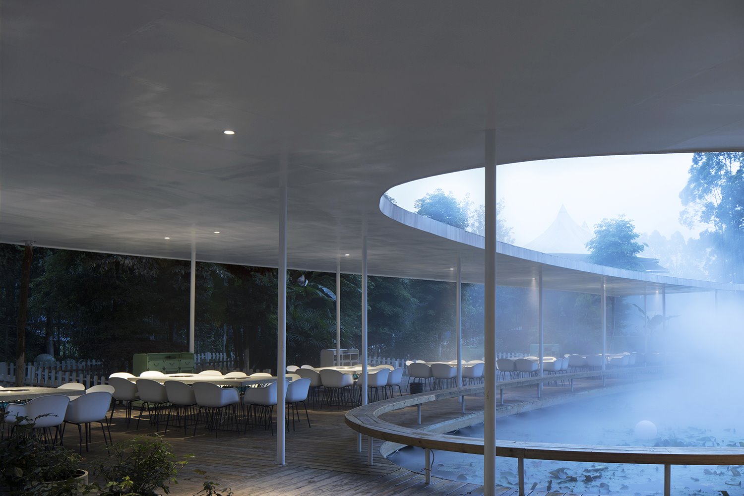 restaurante Garden Hotpot de MUDA-Architects en Chengdu China
