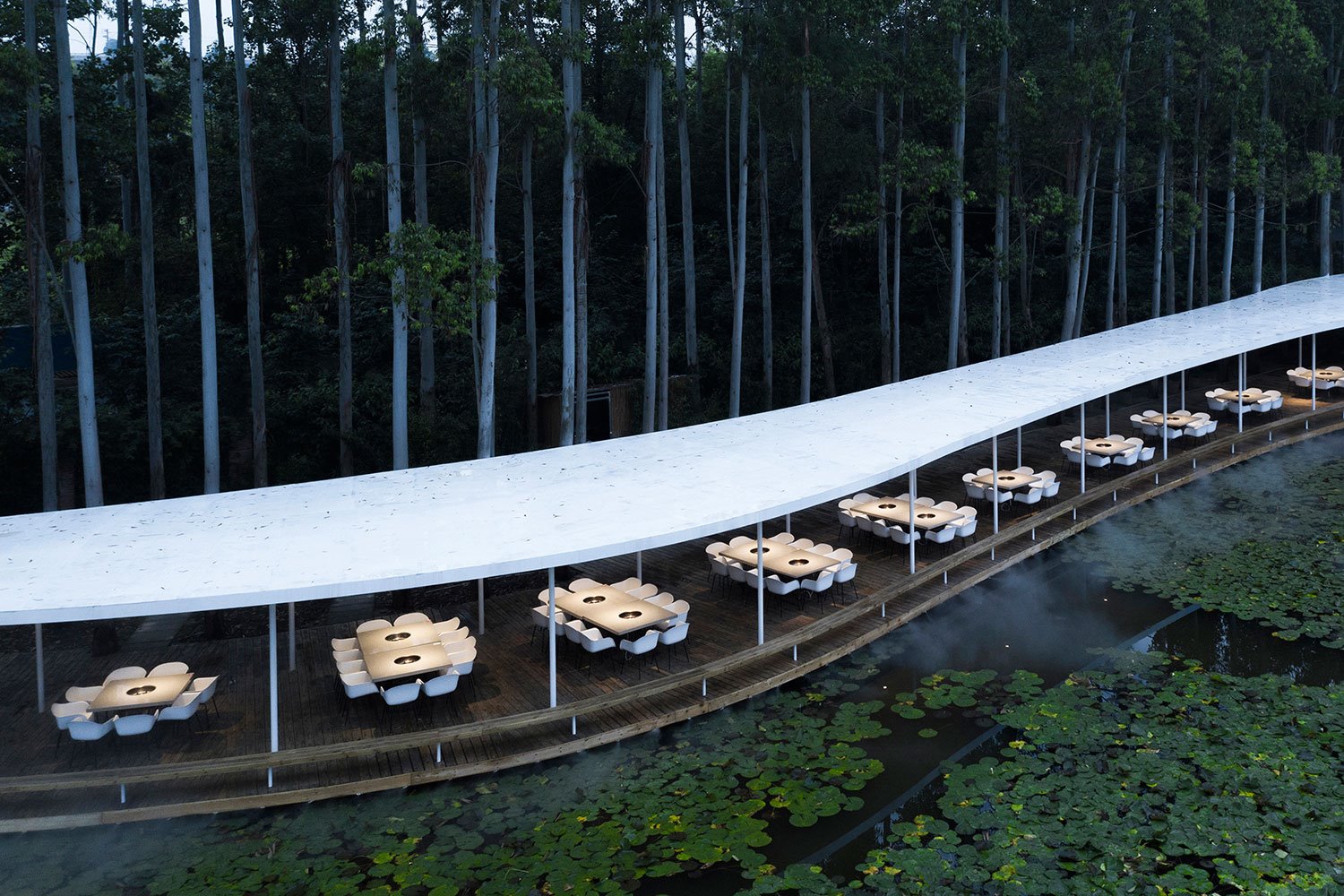restaurante Garden Hotpot de MUDA-Architects en Chengdu China